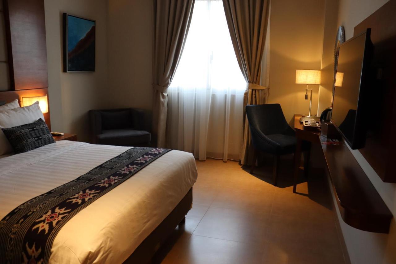 Sotis Hotel Kemang, Джакарта Екстериор снимка