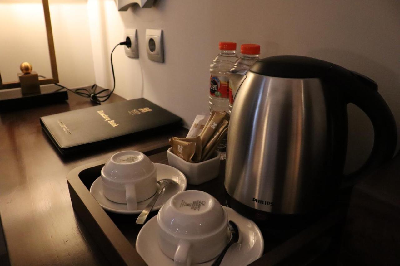 Sotis Hotel Kemang, Джакарта Екстериор снимка