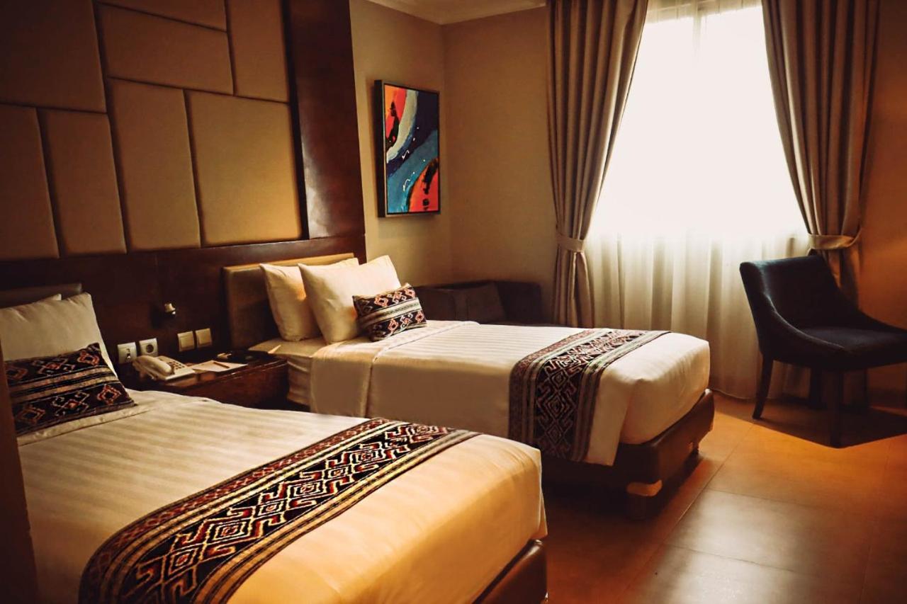 Sotis Hotel Kemang, Джакарта Екстериор снимка