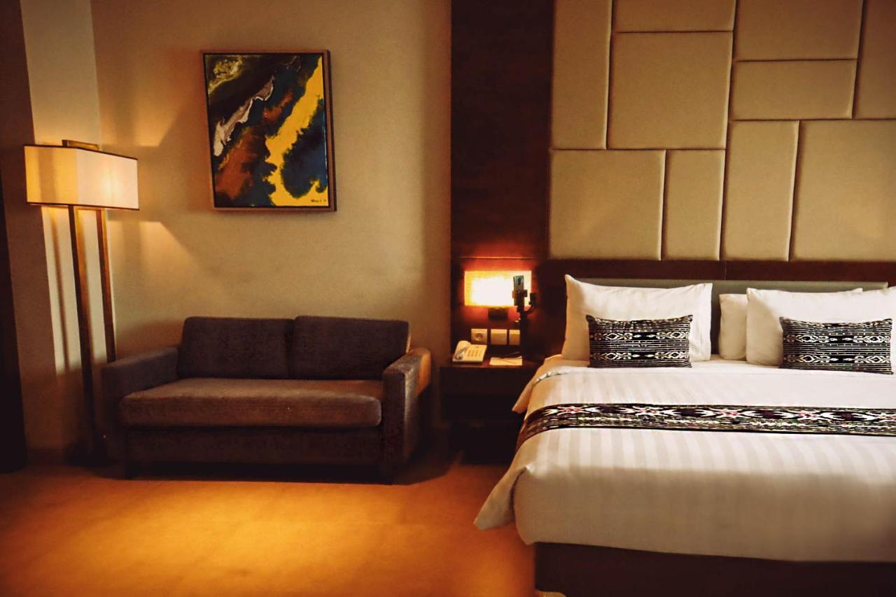Sotis Hotel Kemang, Джакарта Екстериор снимка