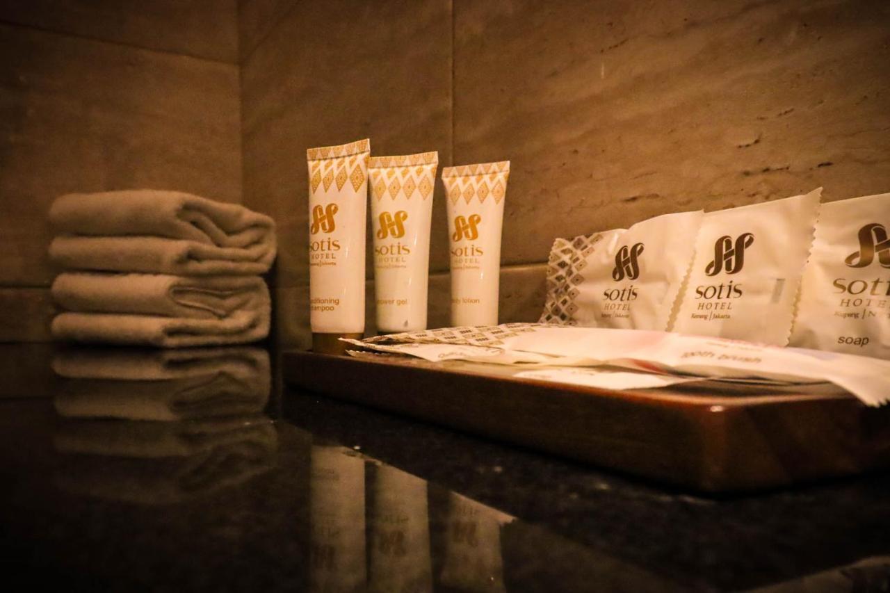 Sotis Hotel Kemang, Джакарта Екстериор снимка